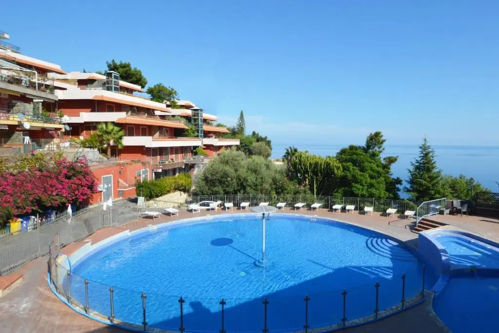 Hotiday Village Letojanni Taormina