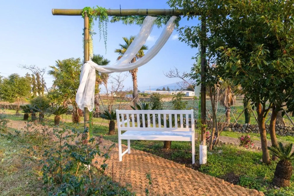 Jeju Patio Aewol