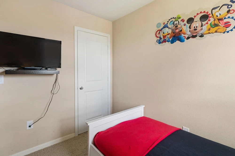Compass Bay 3167