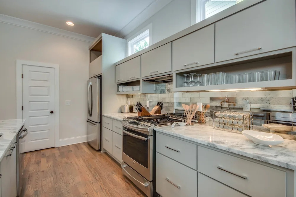 3BR 2 5 BA Nashville Contemporary by RedAwning