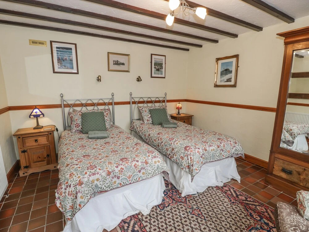 Crow's Nest Cottage