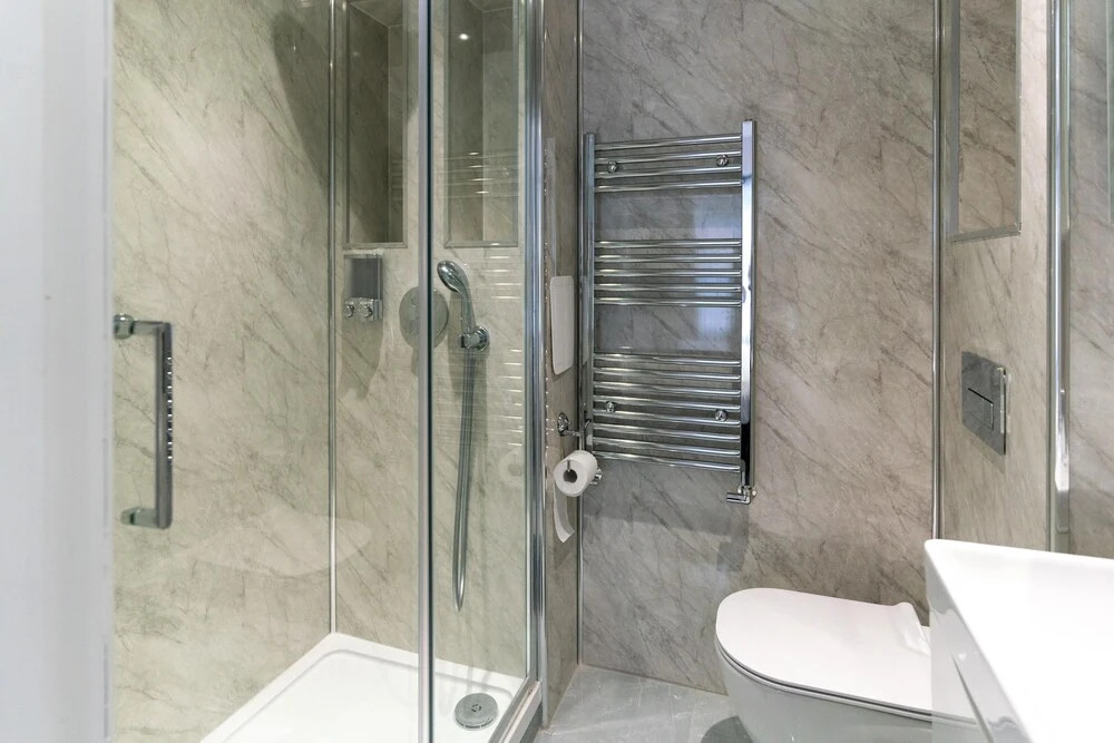 Canary Wharf O2 Deluxe Ensuite Rooms