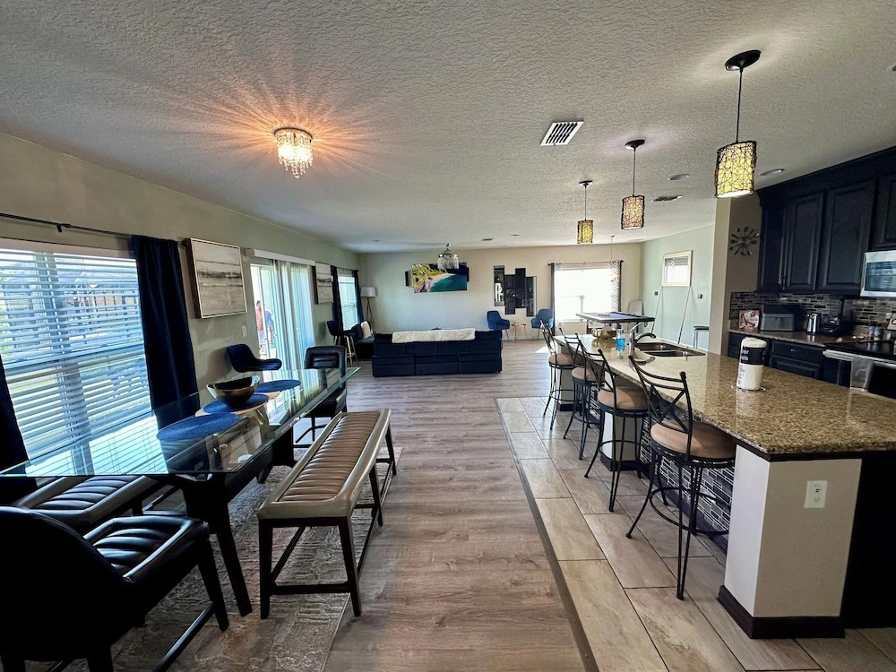 Spacious Fun & Convenient
