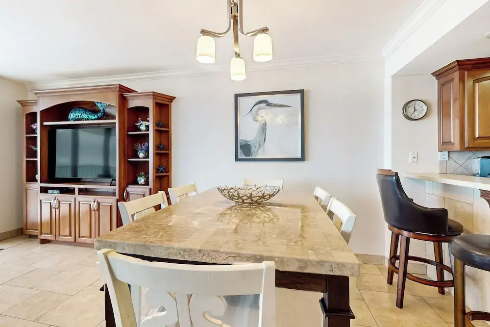 3BR Gulf-view Resort Condo: Suntide III - Unit 605