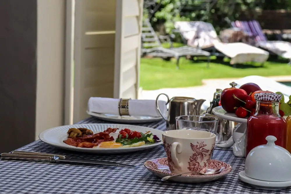Maison H Guest House
