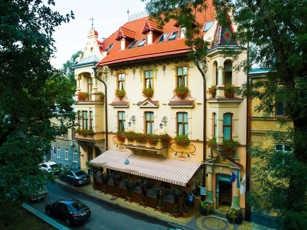 Отель Шопен