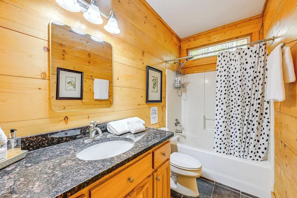 Near Hiking & Outdoor Rec: Cabin in Sapphire