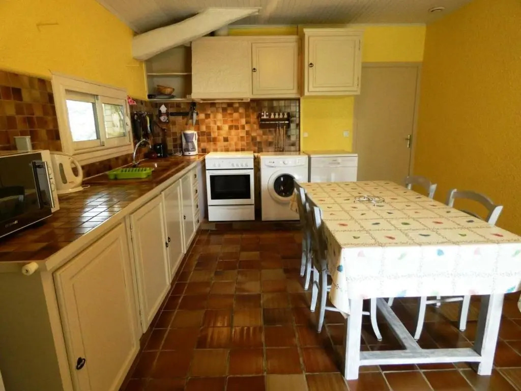 Gite Lourquen, 3 pièces, 5 personnes - FR-1-360-519