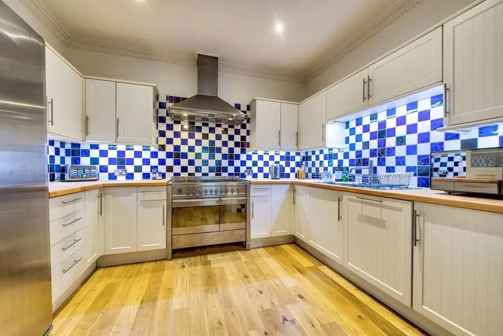 GuestReady Apartment in West End