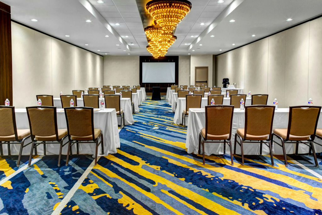 Doubletree by Hilton Arlington DFW South