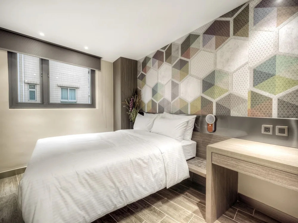 Le Manndi Service Apartment