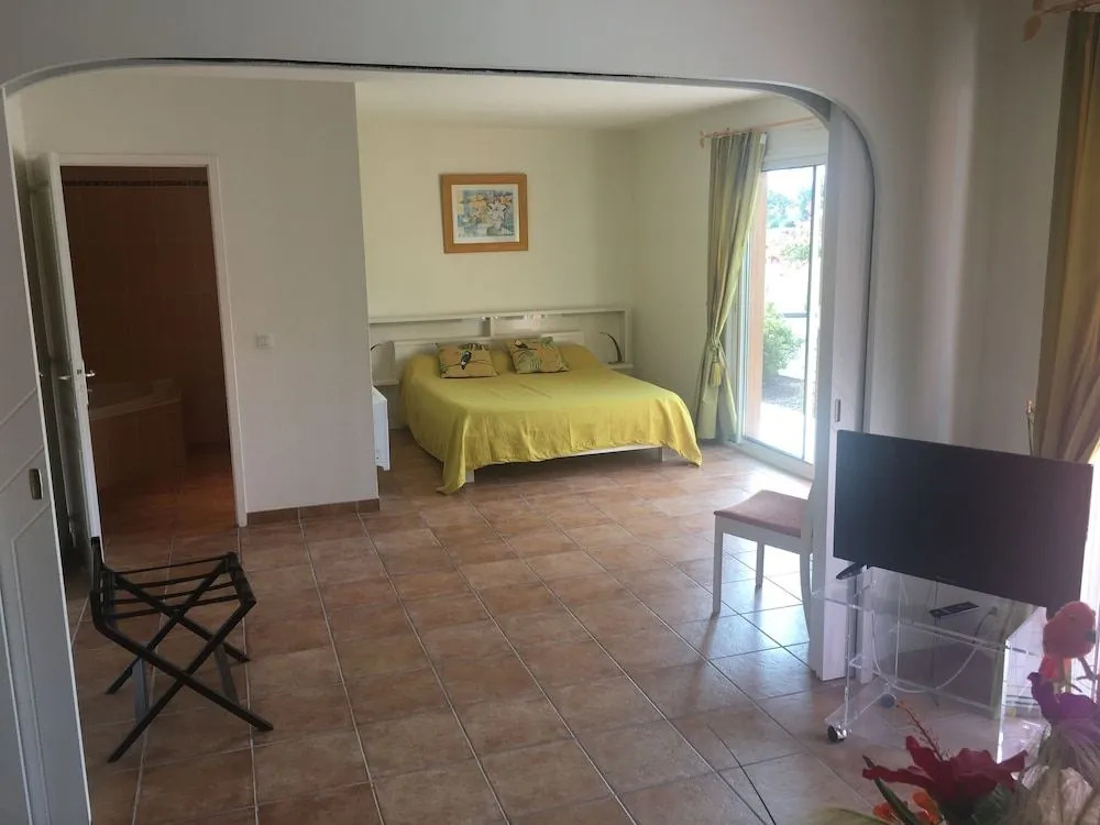 Chambres dHôtes La Coloniale