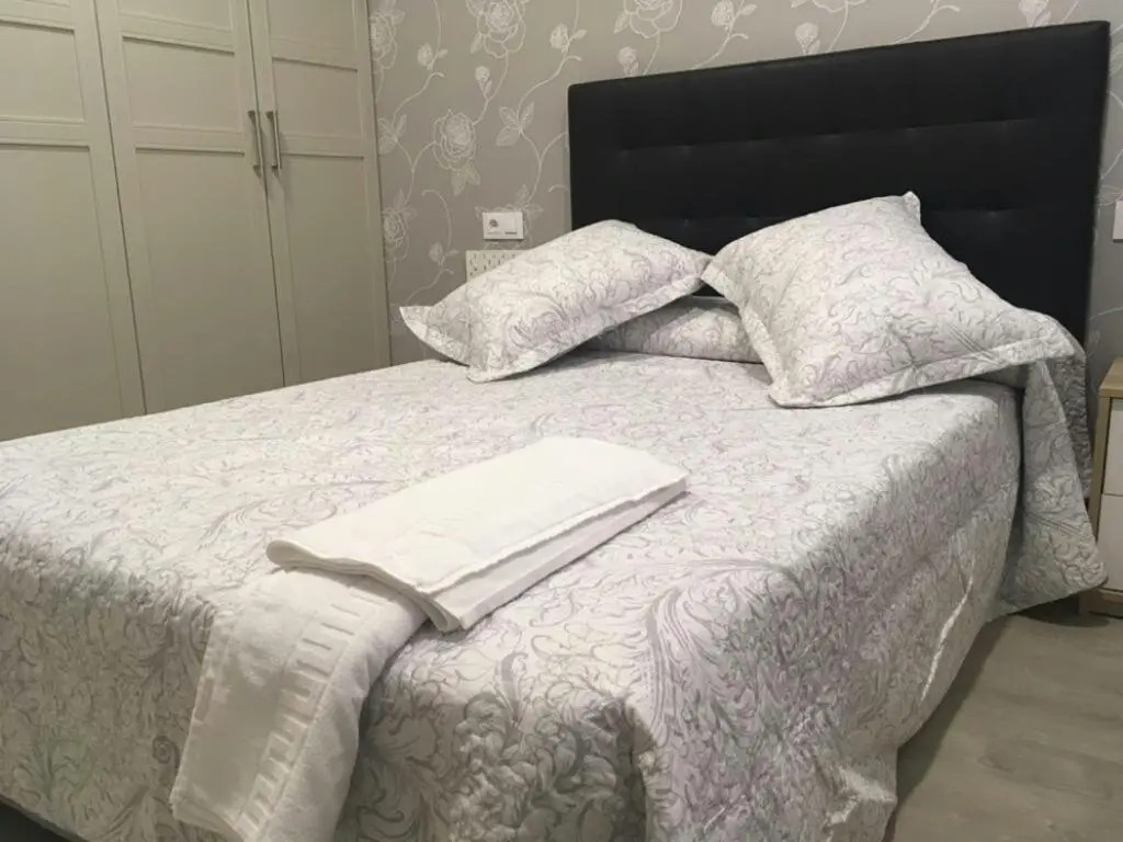 Apartamento .Expectacular,céntrico,nuevo 5 min a pie de la Laurel