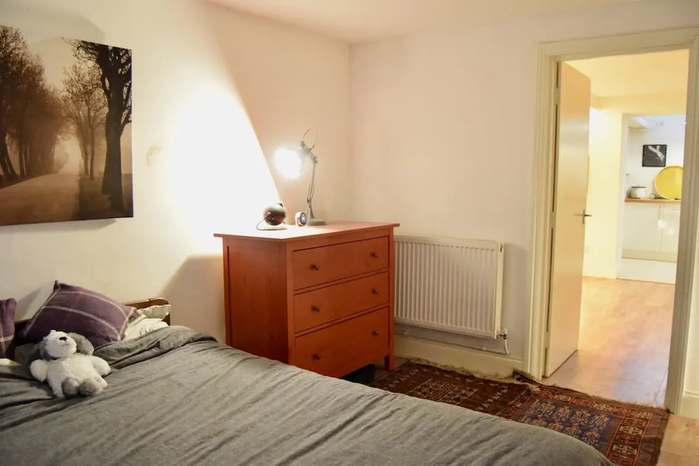 Spacious 1 Bedroom Flat Near King's Cross