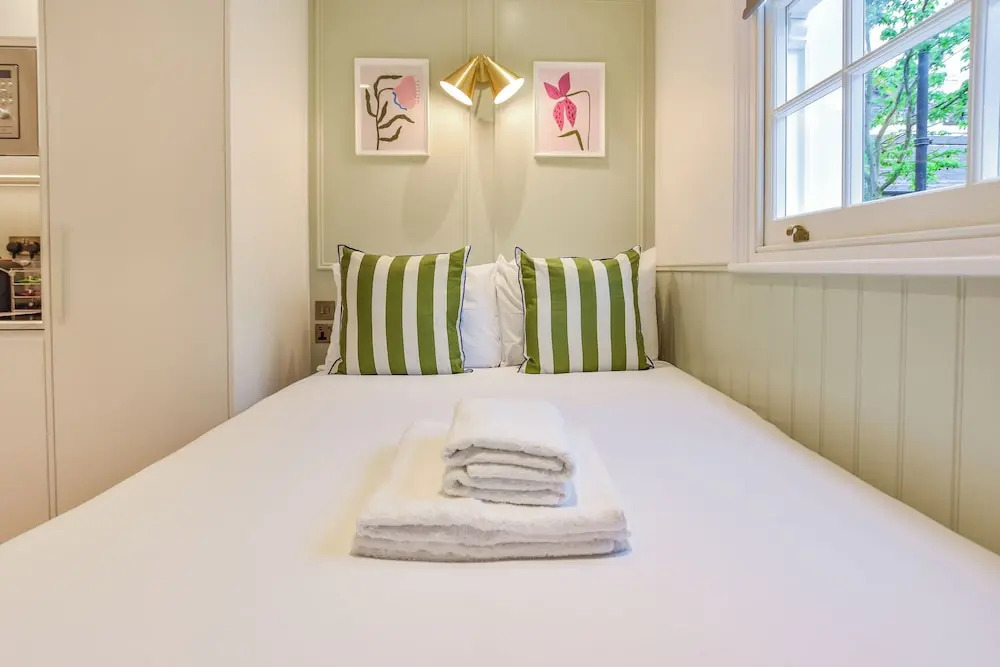 Star Street Studios by Concept Apartment
