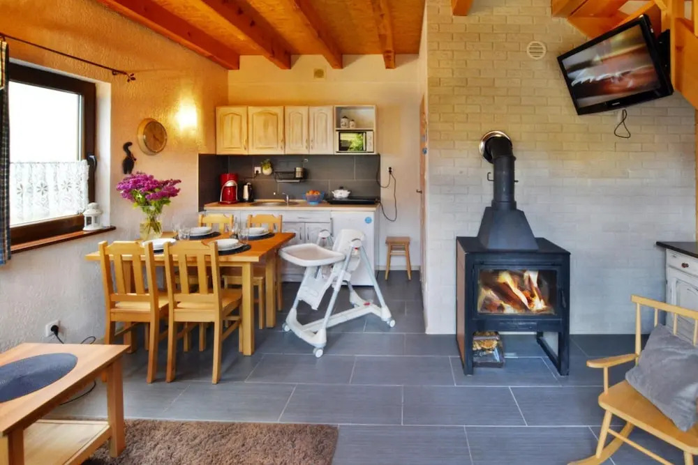 Comfortable holiday homes with a fireplace