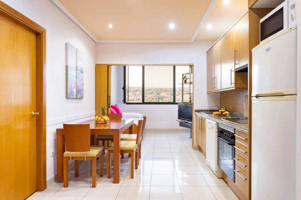 Home2Book Stunning View Apart Floor 25 Santa Cruz