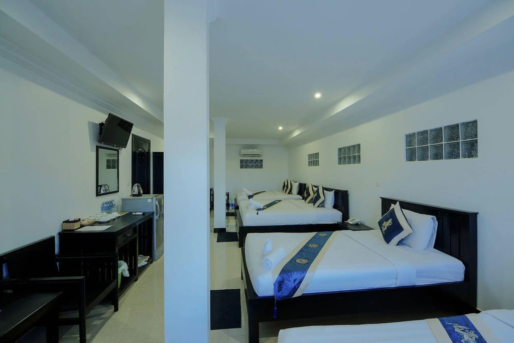 Mango Angkor Boutique
