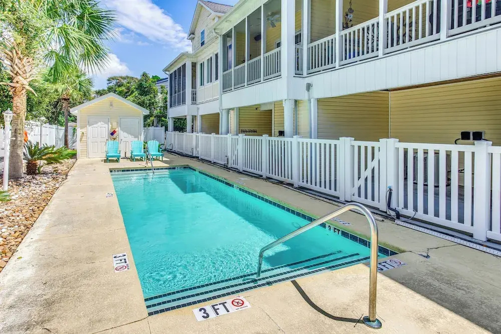 Walk to Seaside: North Myrtle Beach Gem w/ Views!