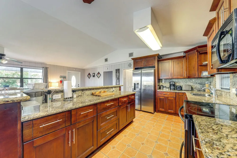 Unwind in the Keys! Extended-stay Big Pine Home