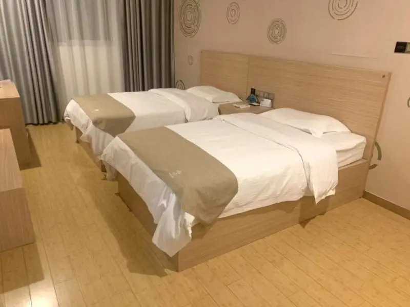 GreenTree Inn Yancheng Dongtai Fuan Town Express Hotel