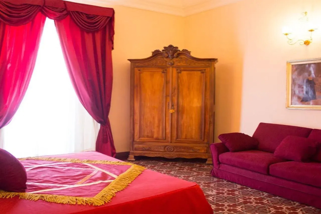 Francalanza City Rooms