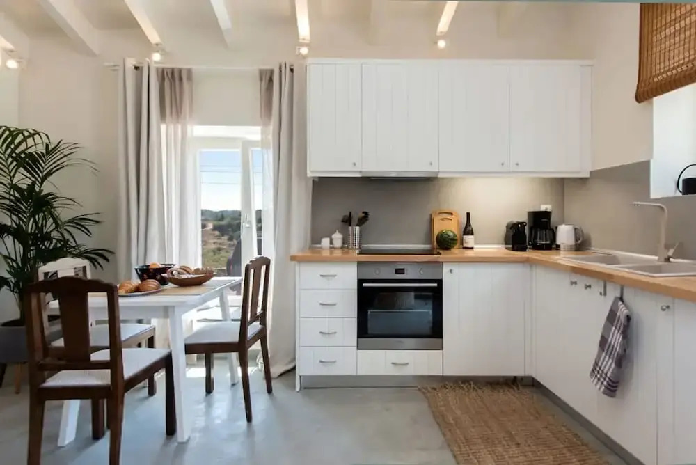 Iliopetra House 1 - Corfu Poolside Retreat
