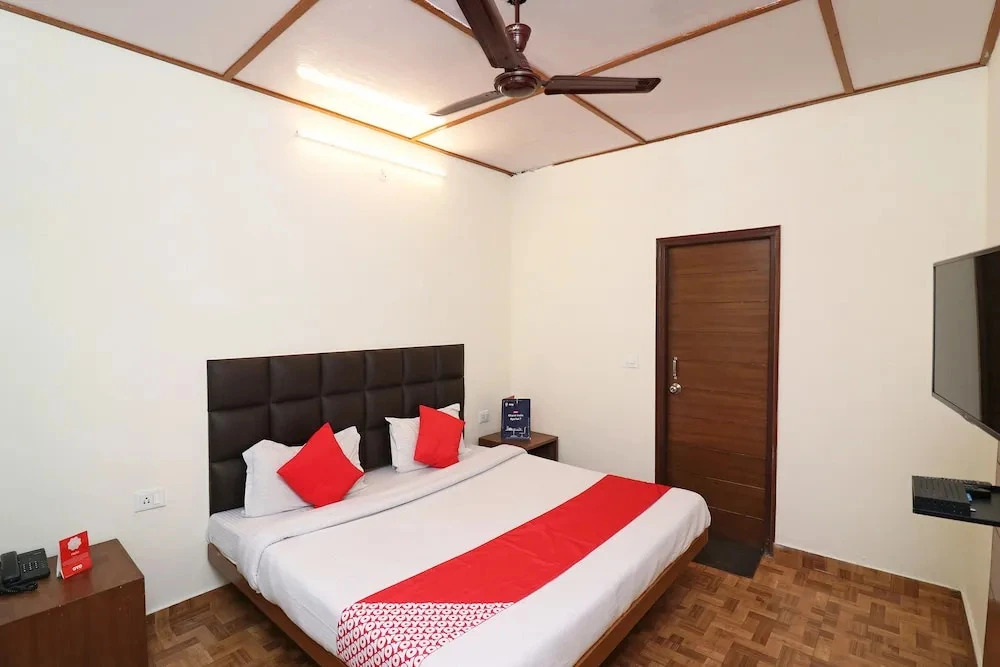 Sunset View By OYO Rooms