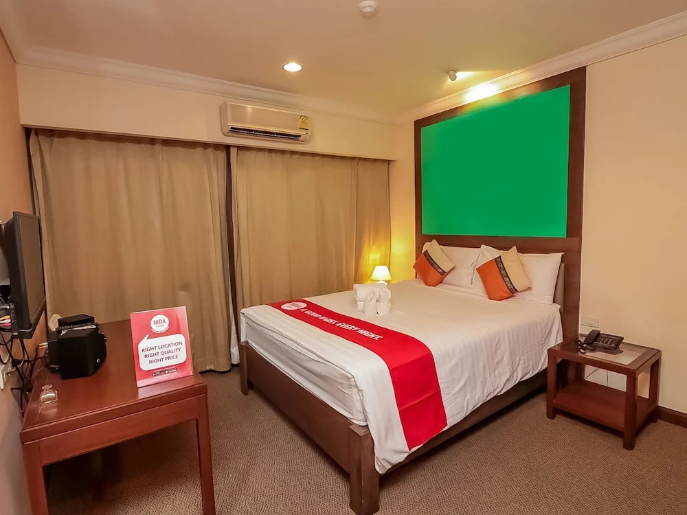 NIDA Rooms Silom Soi 12 Planet