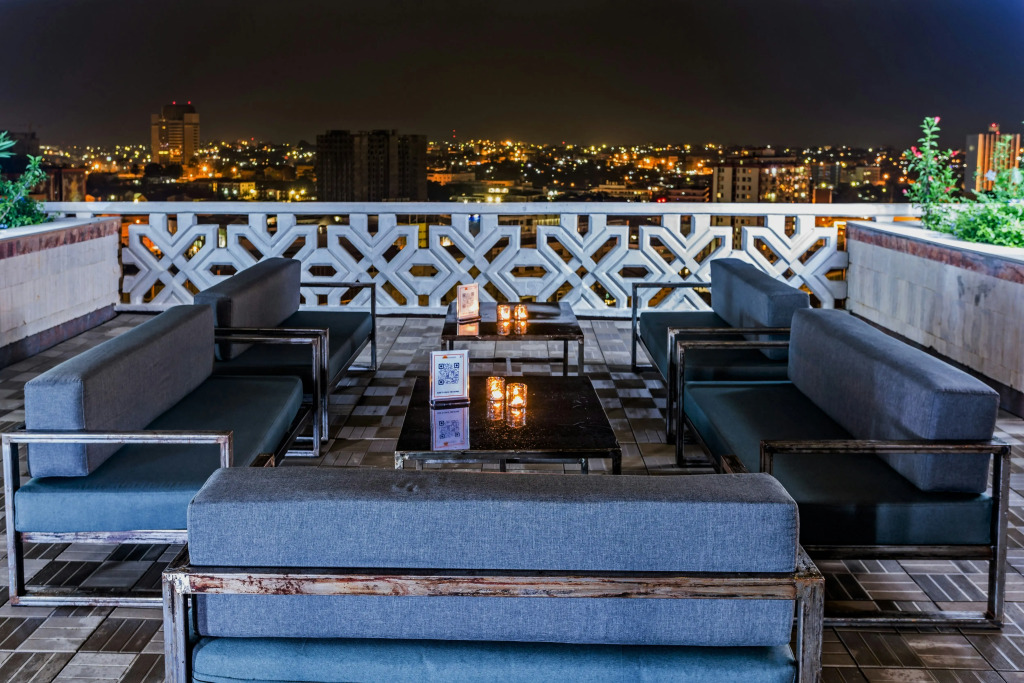 Hilton Yaounde