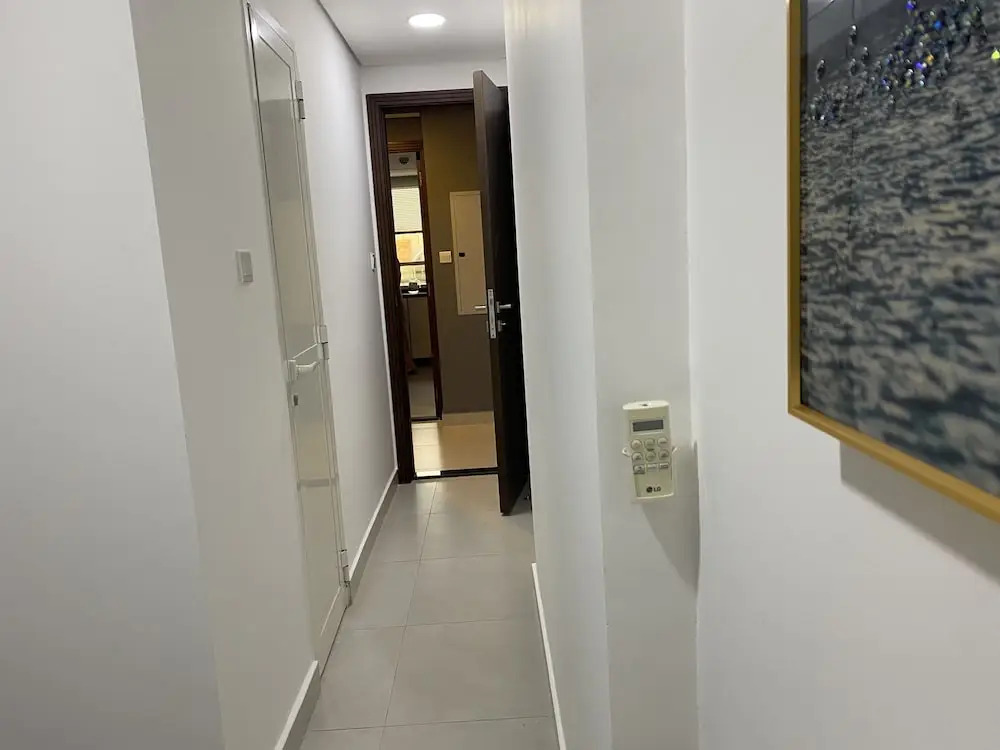 La mer Specious Apartment