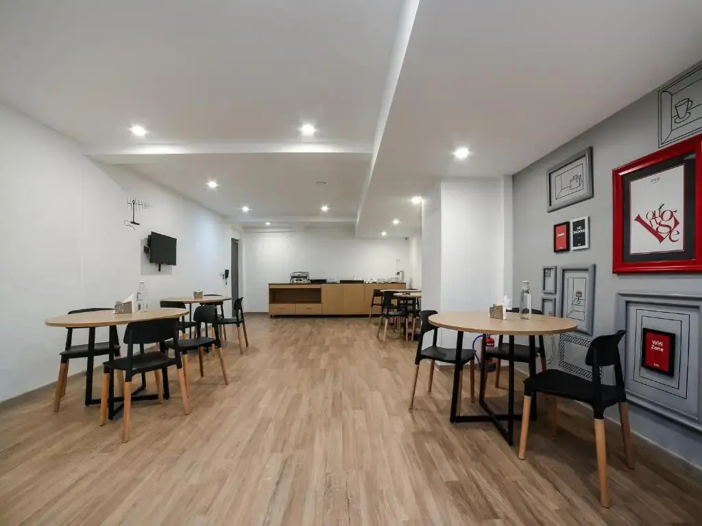 OYO Townhouse 055 Sohna Road Uppal Southend 1