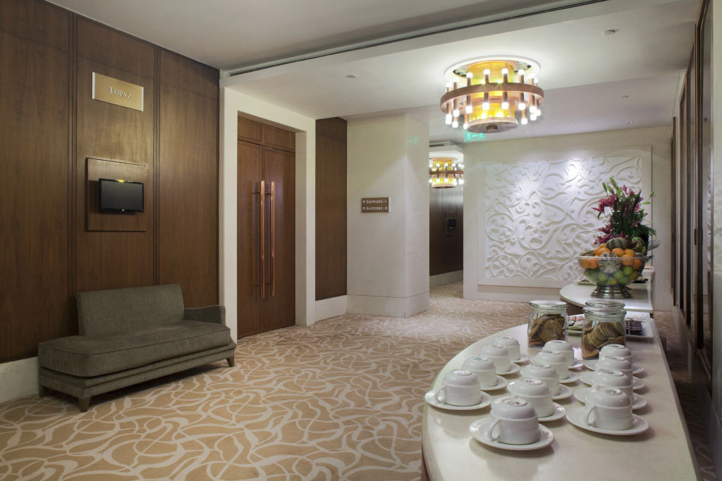 Crowne Plaza New Delhi Okhla by IHG