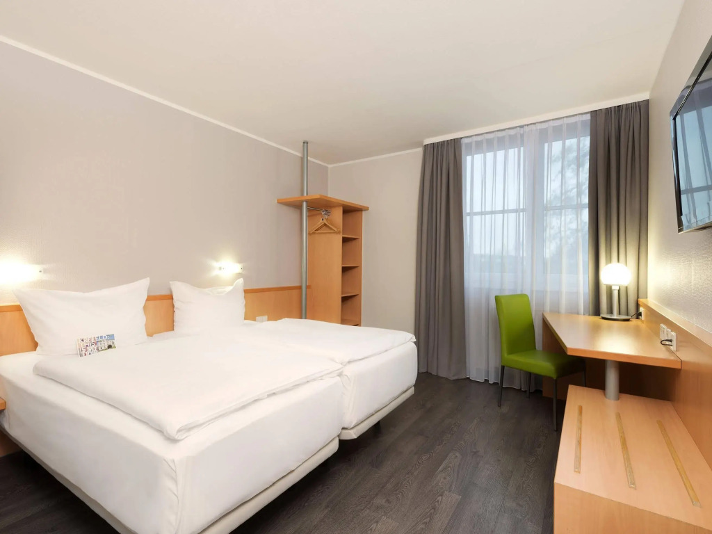 B&B HOTEL Krefeld-Süd