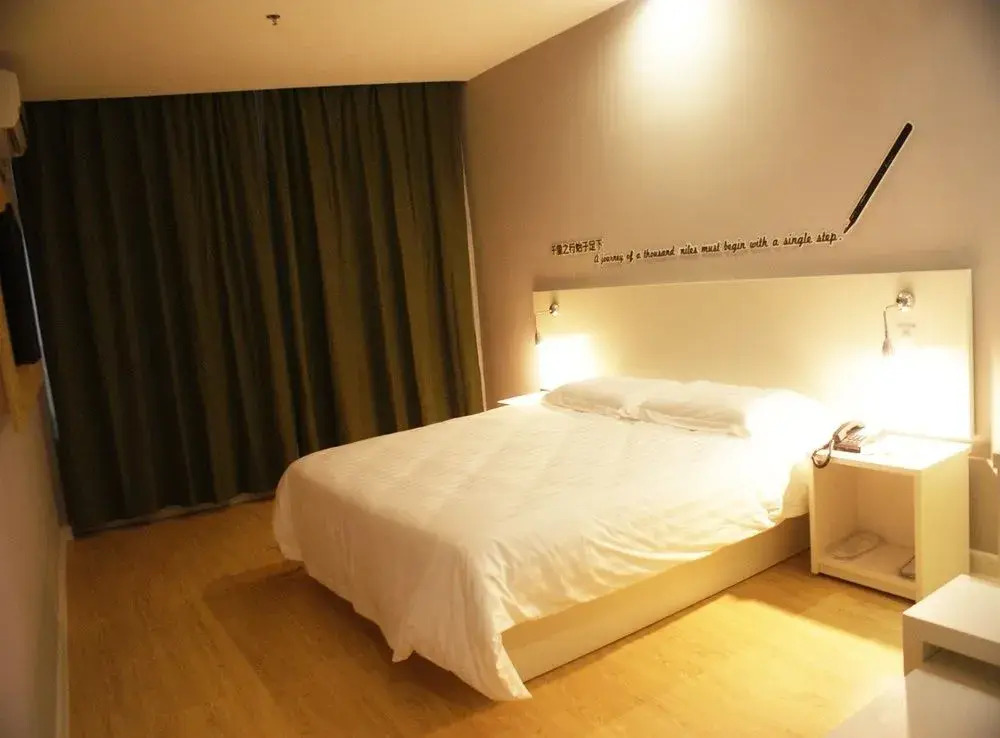 Motel 168