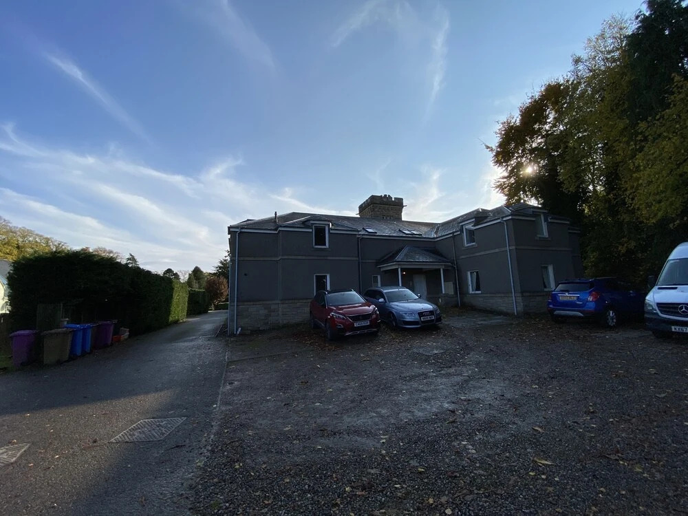 Executive 2-bed Apartment in Elgin