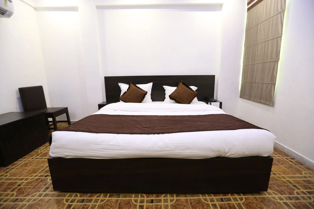 Hotel Namaskar By OYO Rooms