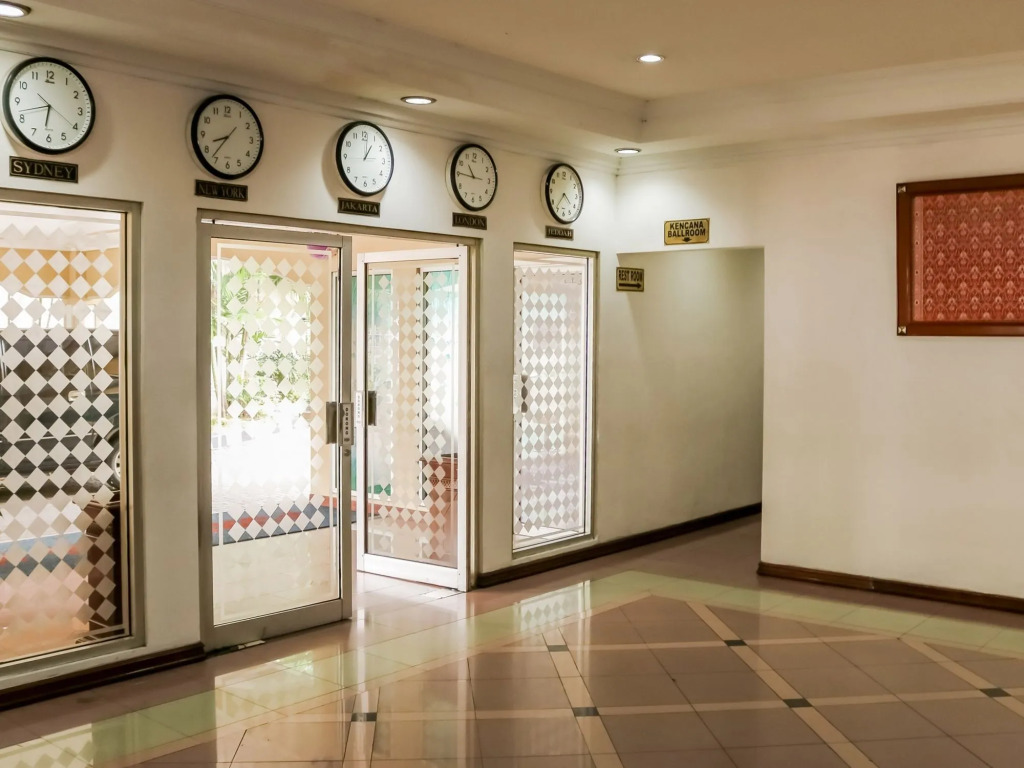 Puri Jaya Hotel