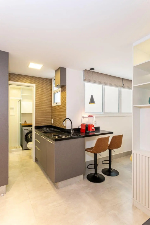 Studio decorado a 500m da Praia | HC 827/107