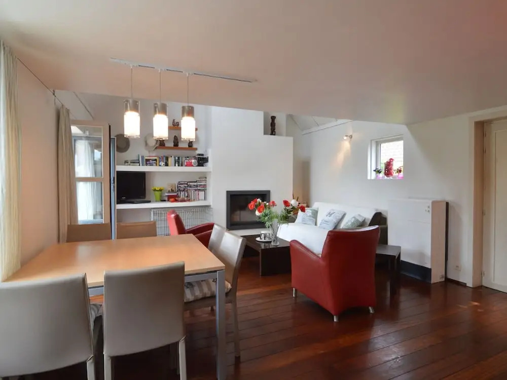 Cosy Cottage in De Panne With Garden