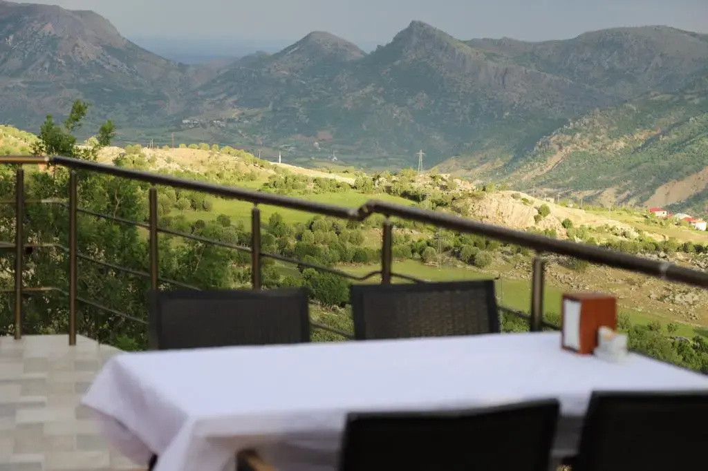 Nemrut Euphrat Hotel