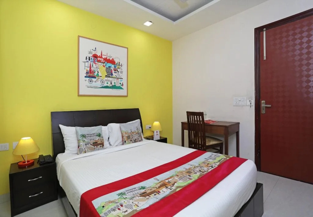 OYO Flagship 545 Rohini Pitampura