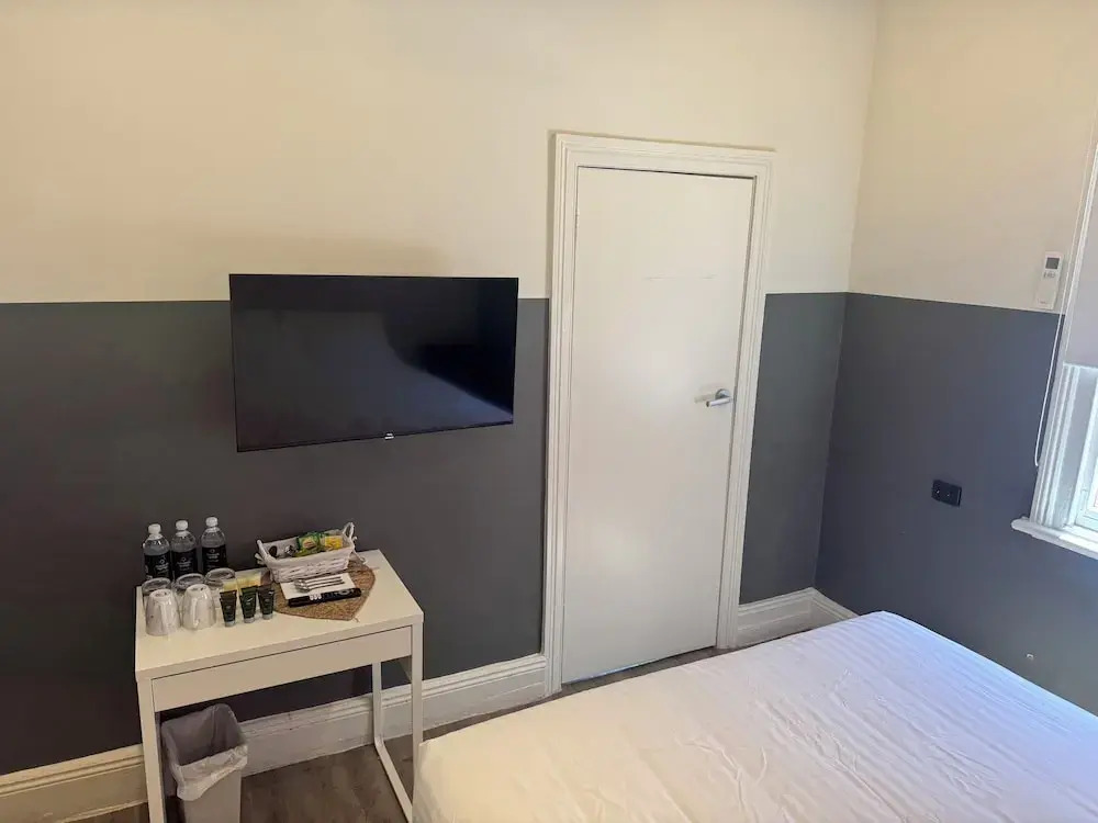 Native Rose Hotel