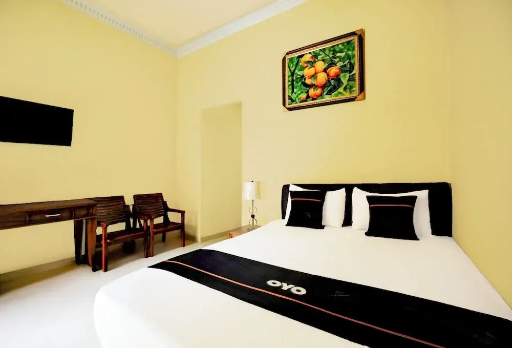 Hotel D'best Kutisari 6 Hour Stay