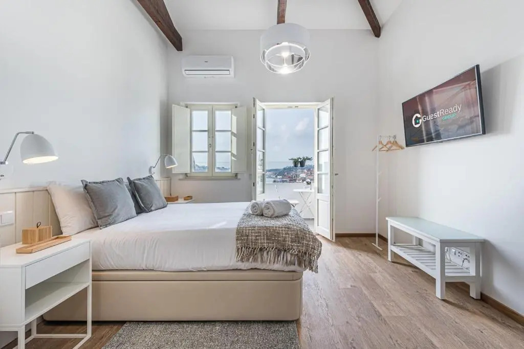 GuestReady - Port Studio 1