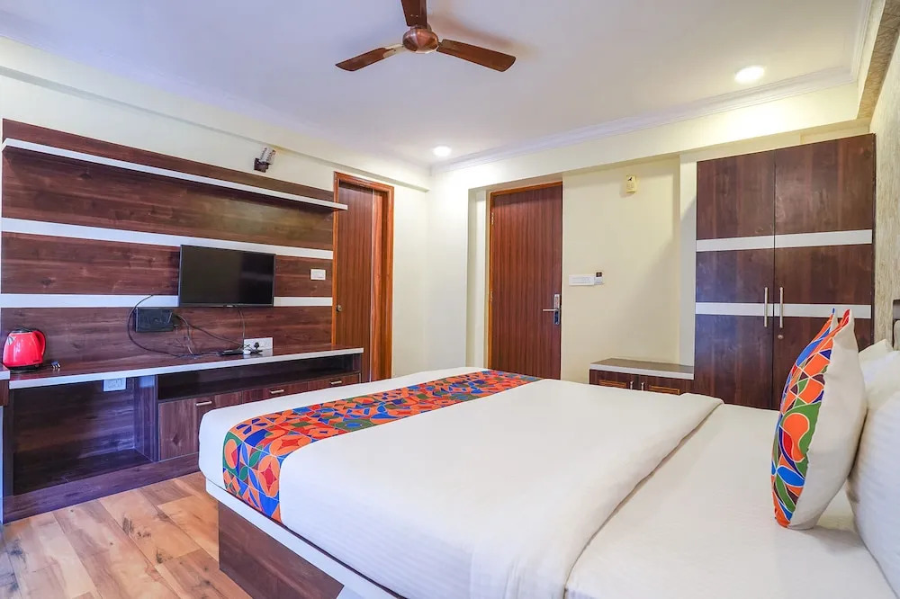Fabhotel Prime Signature Inn