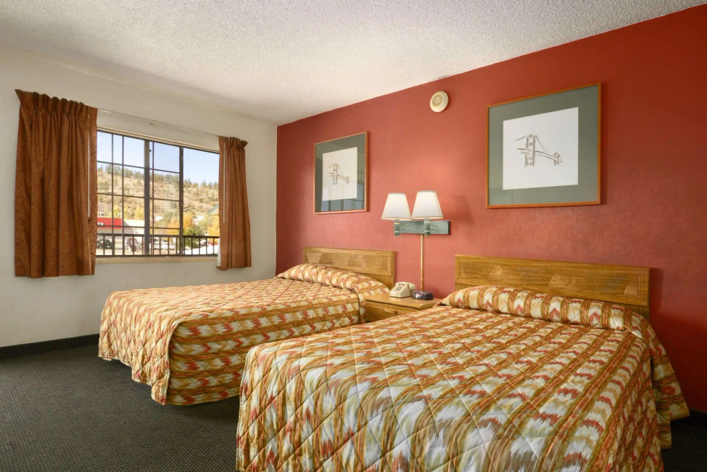 The Overland Hotel Downtown Flagstaff NAU Conference Center