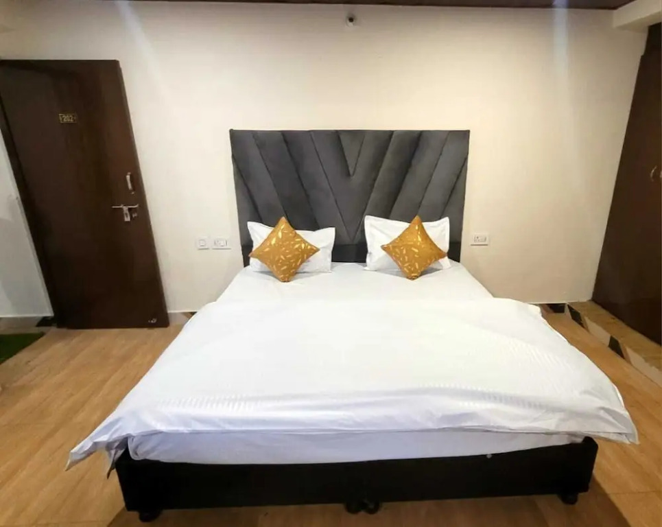 Abodes Elegant Hills
