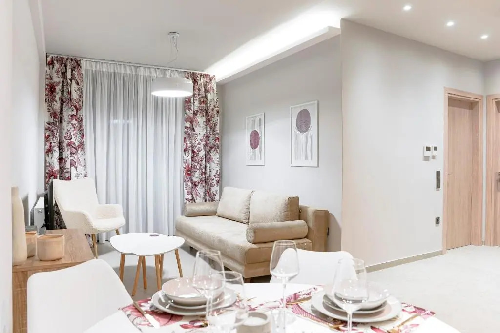 Quattro Luxury Apartments
