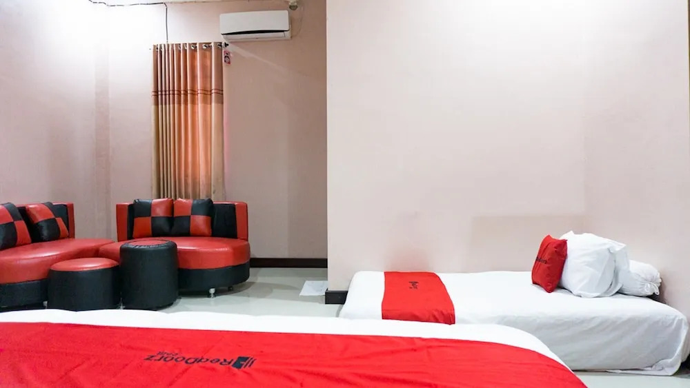 RedDoorz @ Jalan Cendrawasih Timika